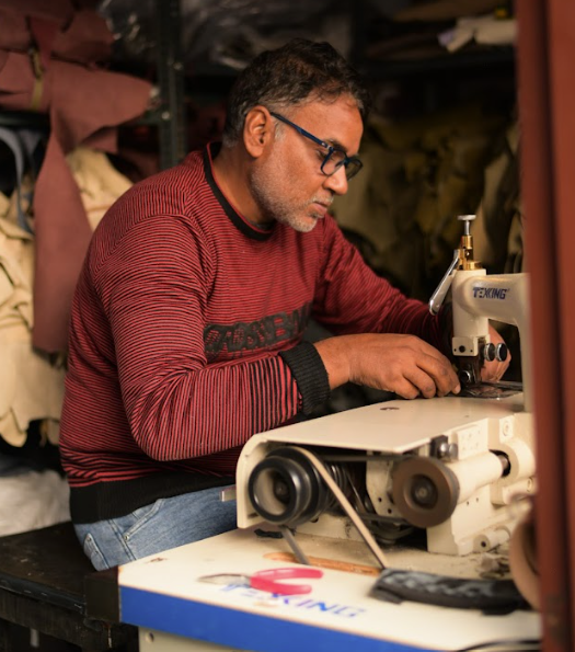 Aleem Leather Master